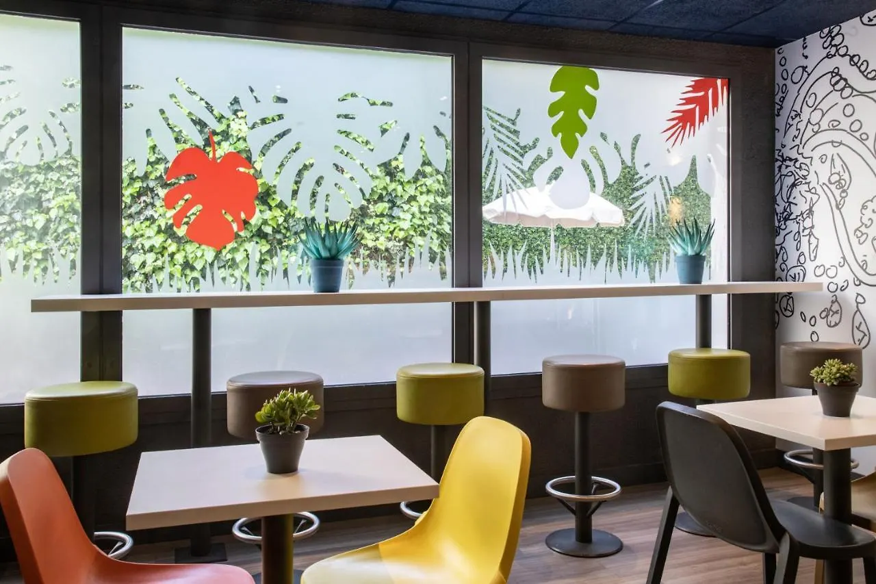 Ibis Budget Menton Bord De Mer Francja