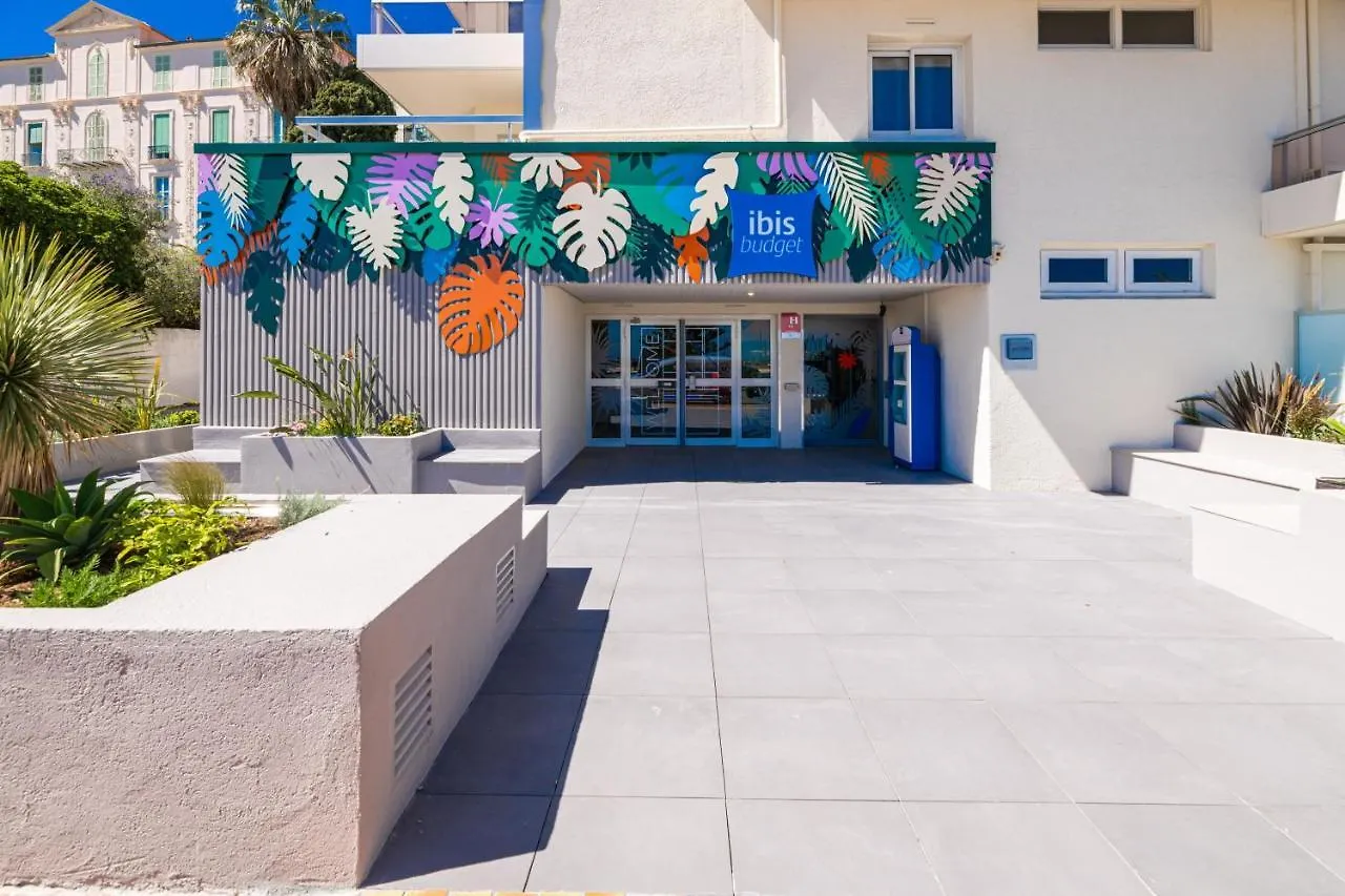 Ibis Budget Menton Bord De Mer Otel