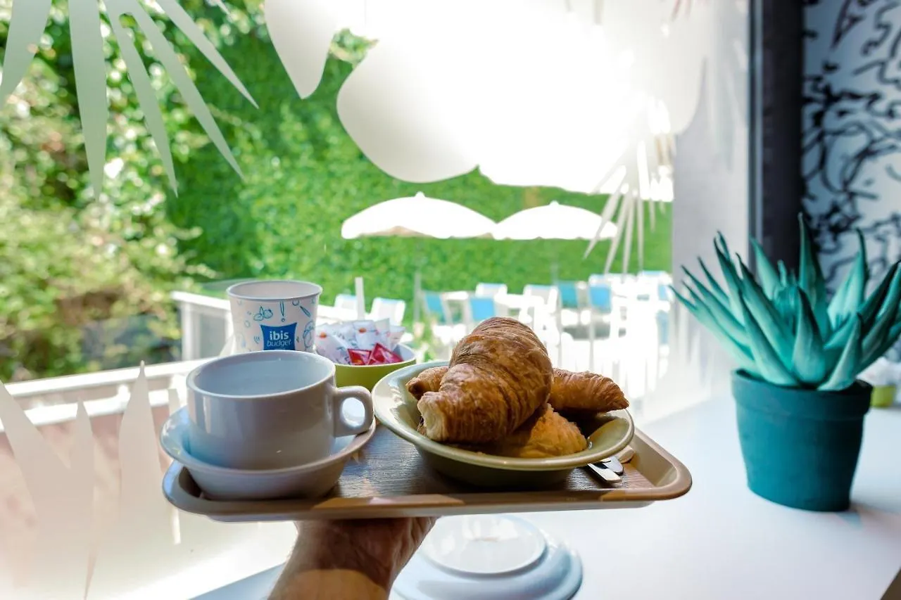 Ibis Budget Menton Bord De Mer Hotel