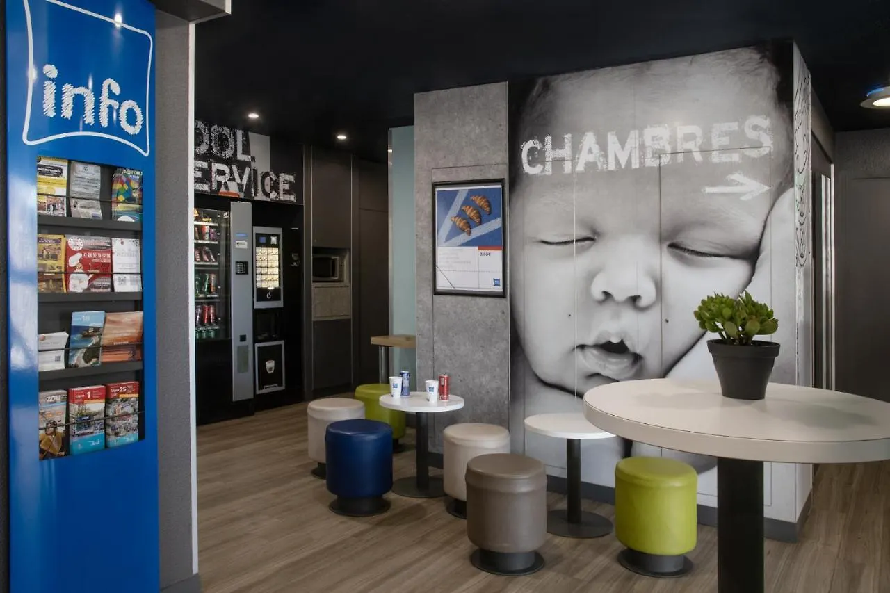 ** Отель Ibis Budget Menton Bord De Mer Франция