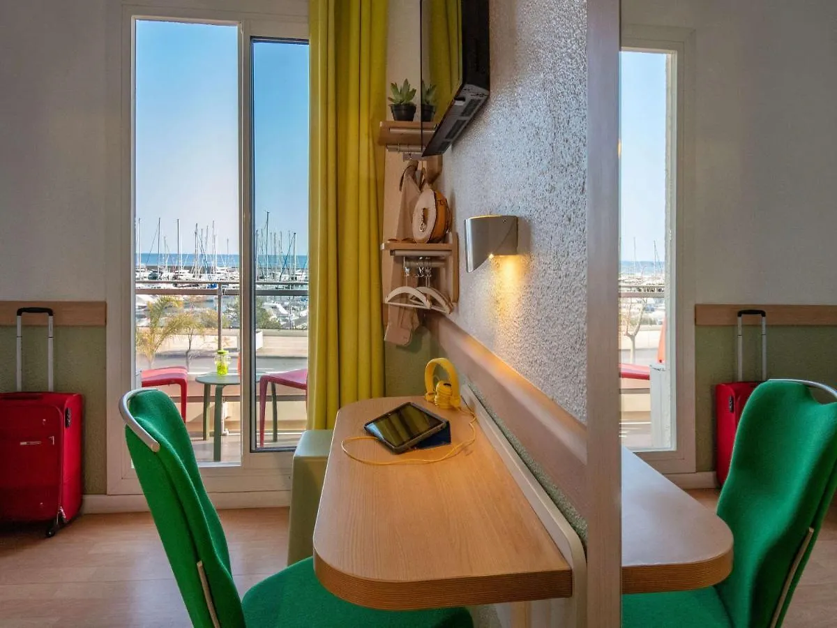 Отель Ibis Budget Menton Bord De Mer